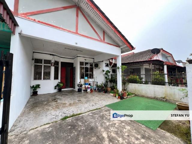 House for sale in Taman Senai Utama, Kulai