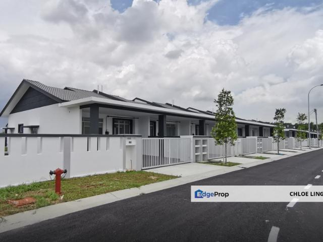 House for sale in Sendayan Village, Negeri Sembilan