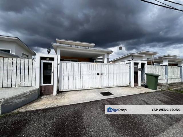 House for sale in Sendayan Village, Negeri Sembilan
