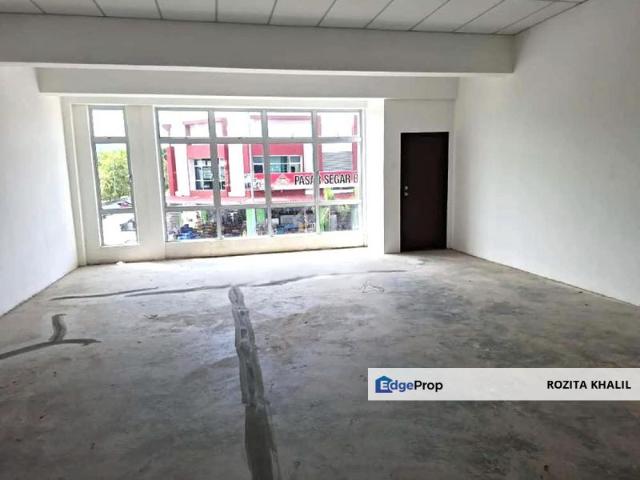 Shop for rent in Sendayan Village, Negeri Sembilan