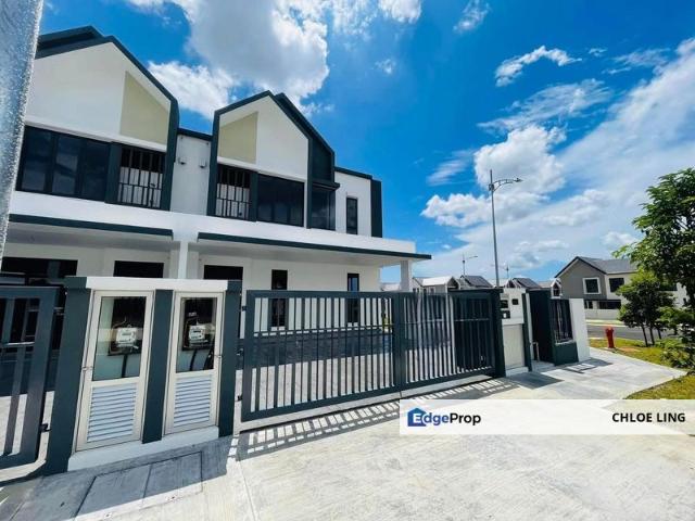 House for sale in Sendayan Village, Negeri Sembilan