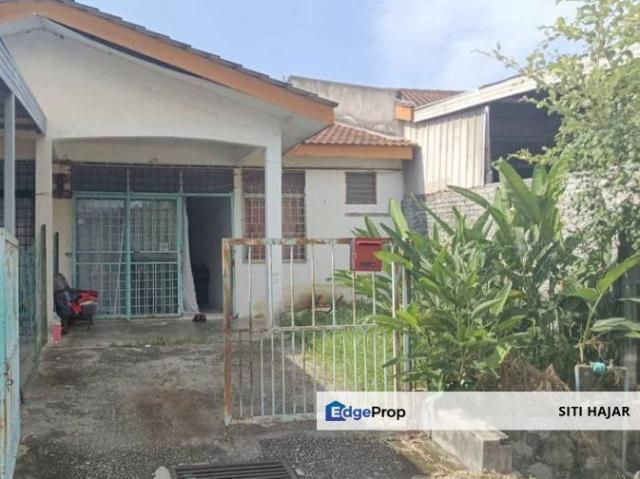 House for sale in Sendayan Village, Negeri Sembilan