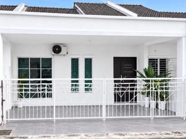 Terraced House for sale in Kota Samarahan, Bahagian Samarahan