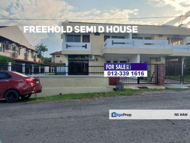 House for sale in Malaka