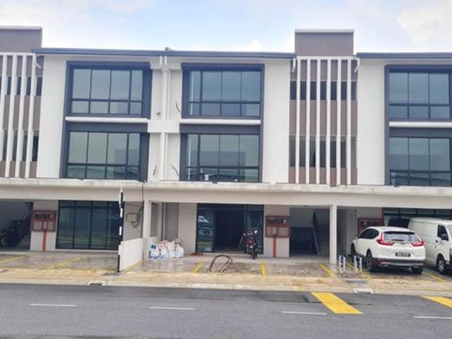Townhouse for sale in Port Klang, Selangor