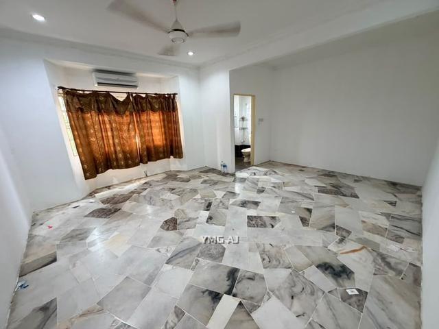 Terraced House for rent in Bandaraya Klang, Klang