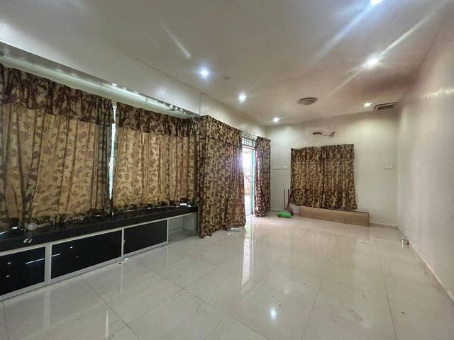 Terraced House for rent in Wellesley, Penang