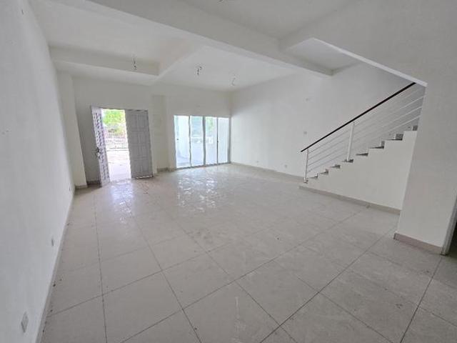 Terraced House for sale in Wellesley, Penang