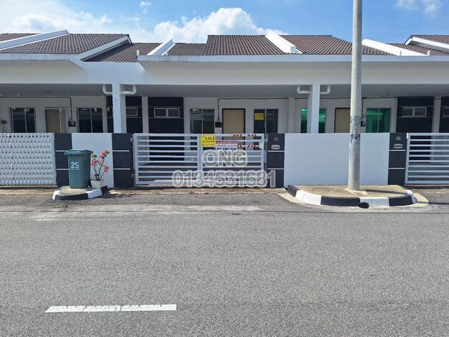 Terraced House for sale in Wellesley, Penang