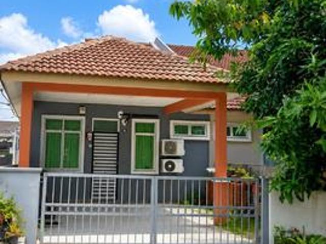 Terraced House for sale in Wellesley, Penang