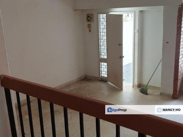 House for sale in Country Heights Damansara, Kuala Lumpur