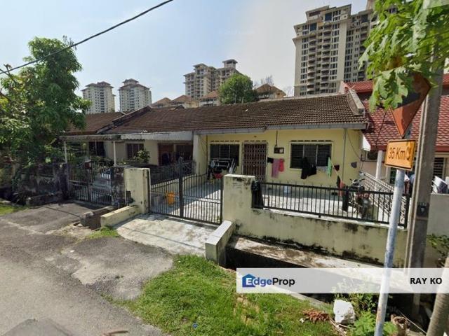 House for sale in Country Heights Damansara, Kuala Lumpur