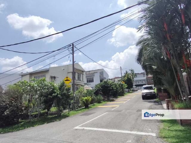 House for sale in Country Heights Damansara, Kuala Lumpur