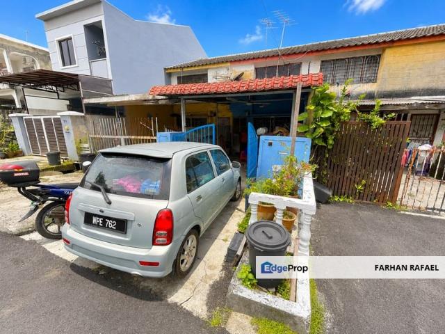 House for sale in Langat, Selangor