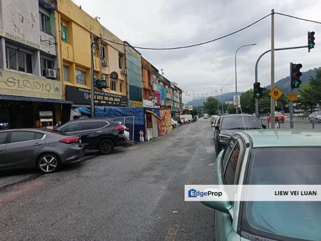 Shop for sale in Langat, Selangor