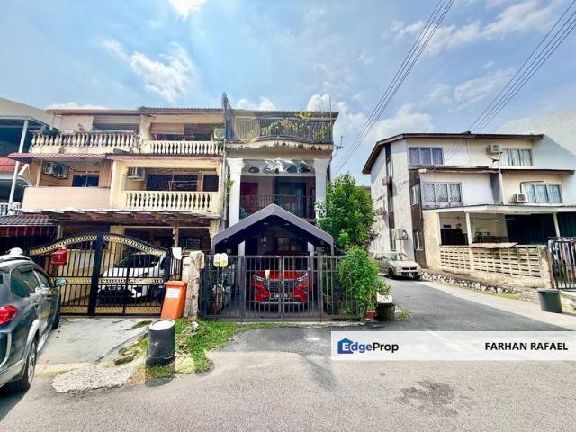 House for sale in Langat, Selangor