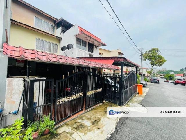 House for sale in Langat, Selangor