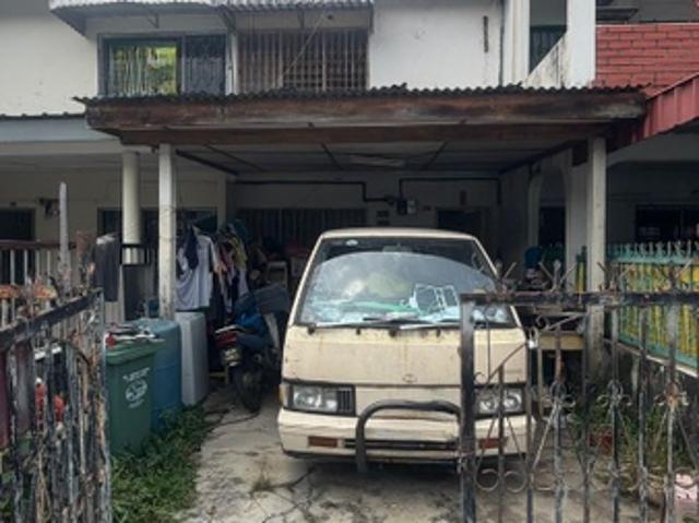 House for sale in Langat, Selangor