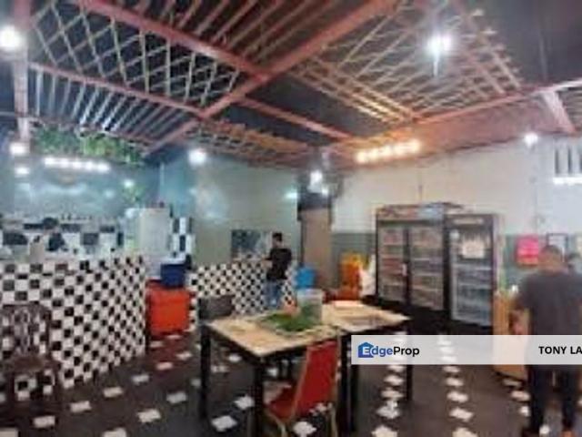 Shop for sale in Petaling, Subang Jaya
