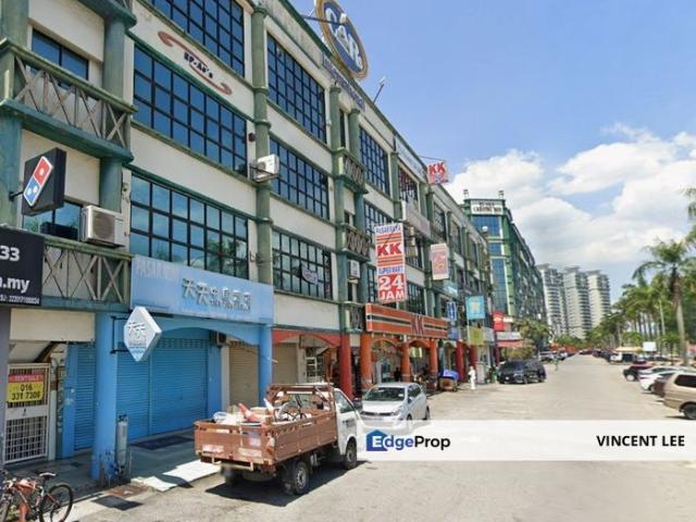 Shop for sale in Petaling, Subang Jaya
