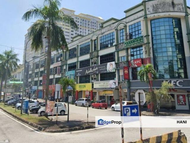 Shop for sale in Petaling, Subang Jaya