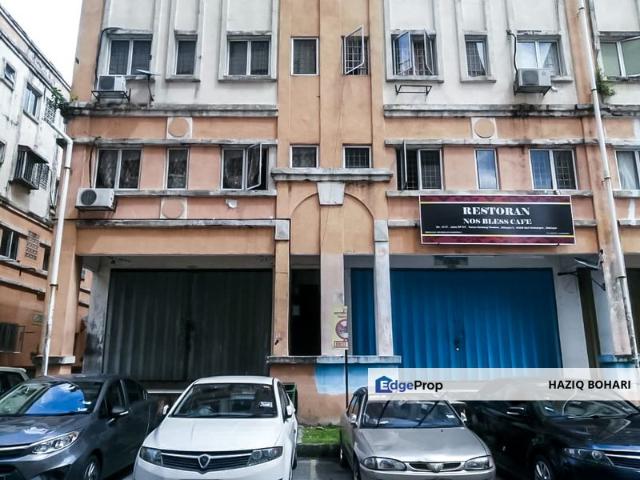 Flat for sale in Petaling, Subang Jaya