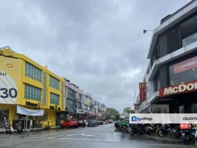 Shop for sale in Petaling, Subang Jaya