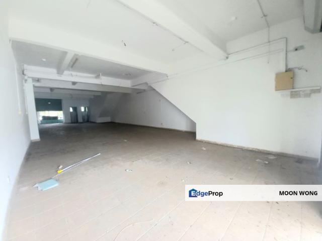 Shop for rent in Petaling, Subang Jaya