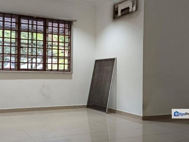 House for sale in Petaling, Subang Jaya