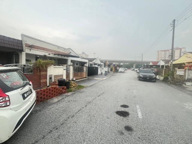 Terraced House for sale in Seri Kembangan, Majlis Bandaraya Subang Jaya