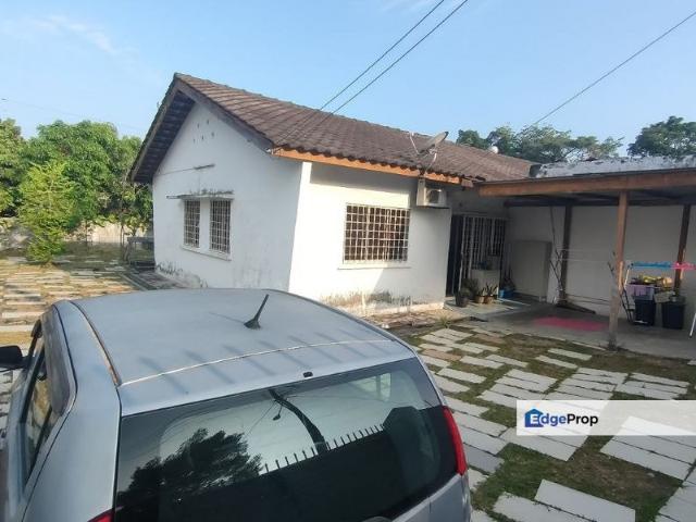 House for sale in Sendayan Village, Negeri Sembilan