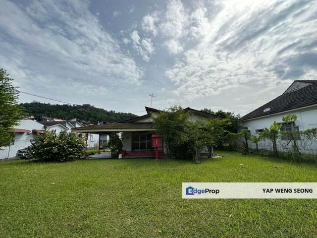 House for sale in Sendayan Village, Negeri Sembilan