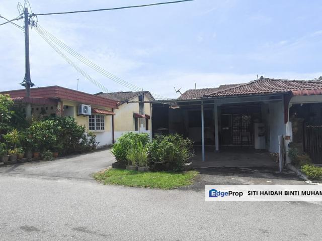 House for sale in Sendayan Village, Negeri Sembilan