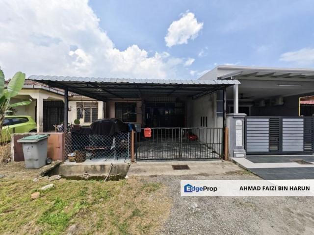House for sale in Sendayan Village, Negeri Sembilan