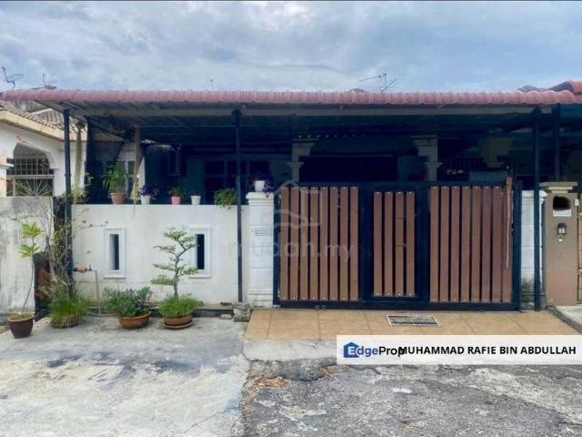House for sale in Sendayan Village, Negeri Sembilan