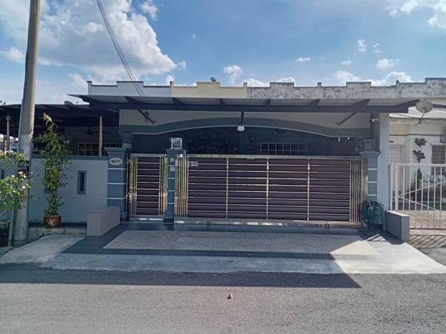 Terraced House for sale in Sendayan Village, Negeri Sembilan