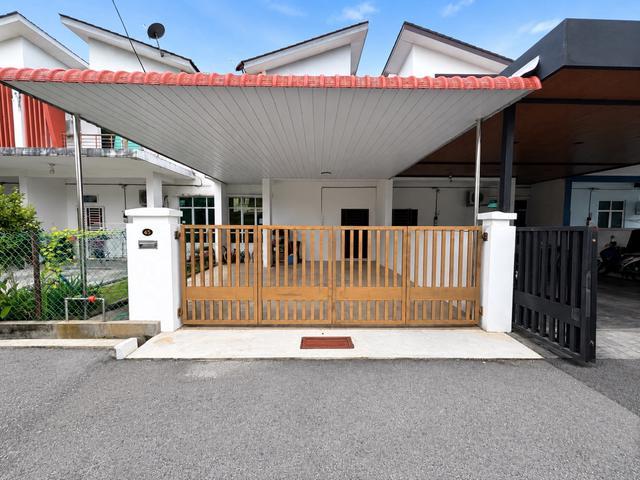 Terraced House for sale in Wellesley, Penang