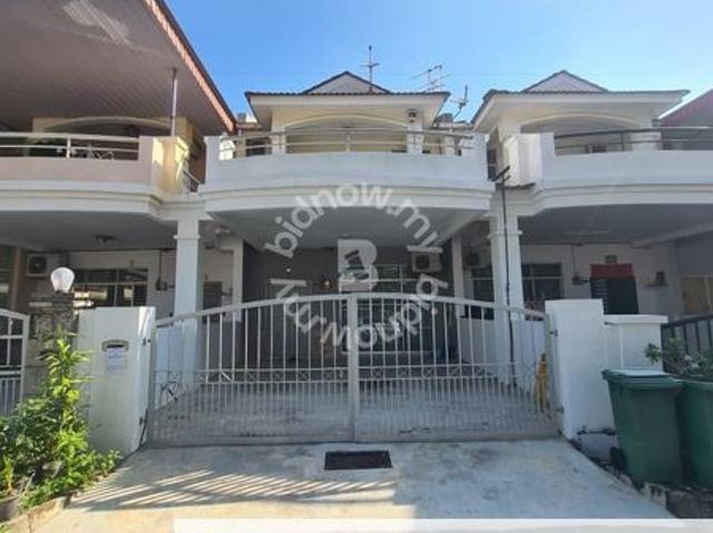 House for sale in Wellesley, Penang