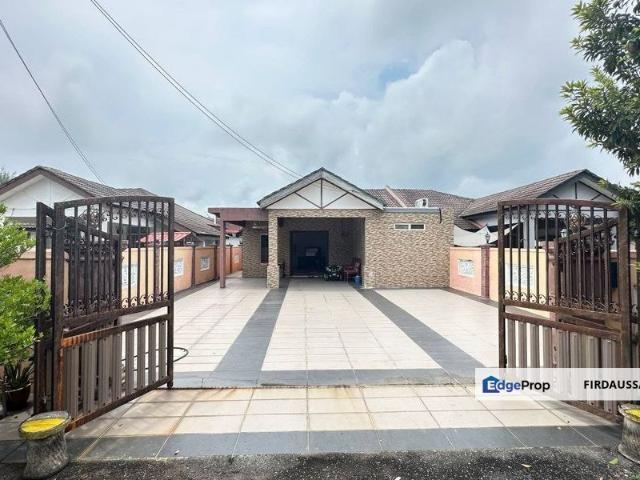 House for sale in Tanjong Sepat, Selangor