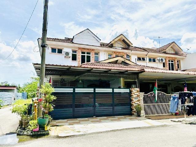 Terraced House for sale in Wellesley, Penang