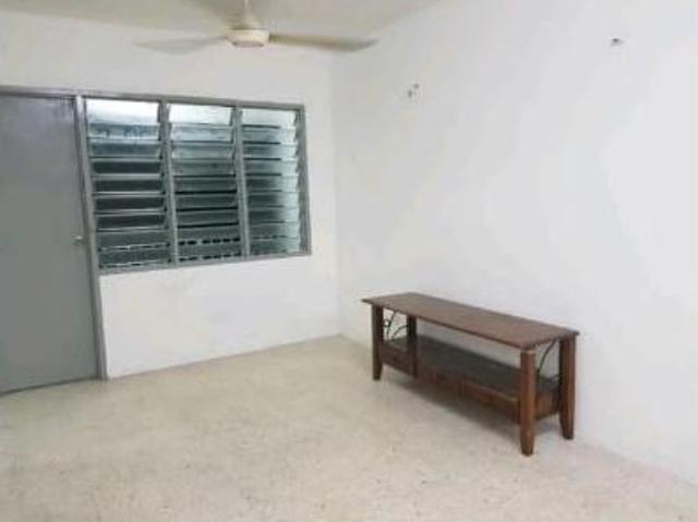 Apartment for sale in Timur Laut, George Town