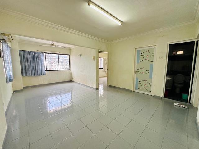 Apartment for sale in Georgetown, Penang