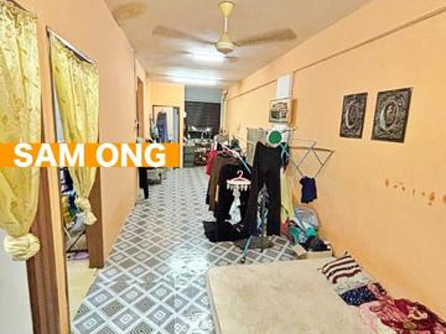 Flat for sale in Wellesley, Penang