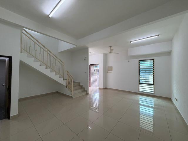 Terraced House for rent in Wellesley, Penang