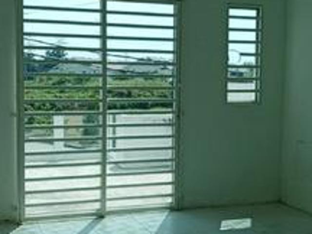 Terraced House for rent in Wellesley, Penang