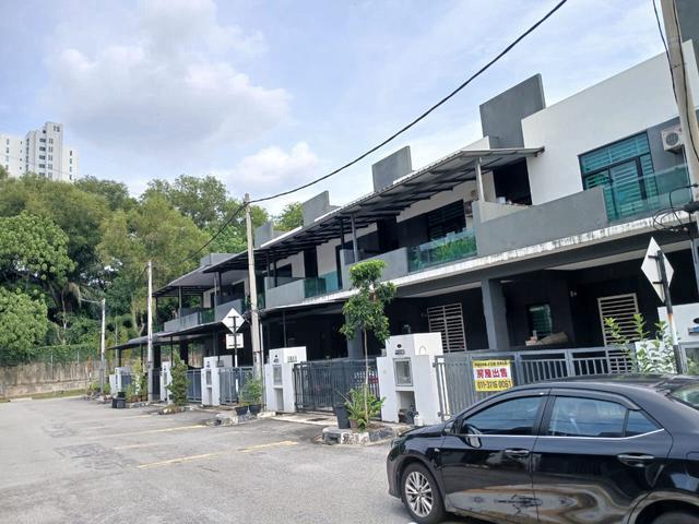 Terraced House for sale in Wellesley, Penang