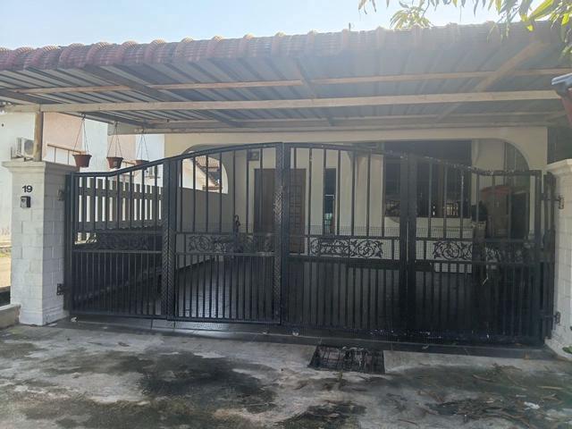 Terraced House for sale in Kuantan
