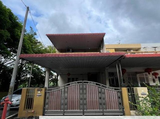 House for sale in Wellesley, Penang