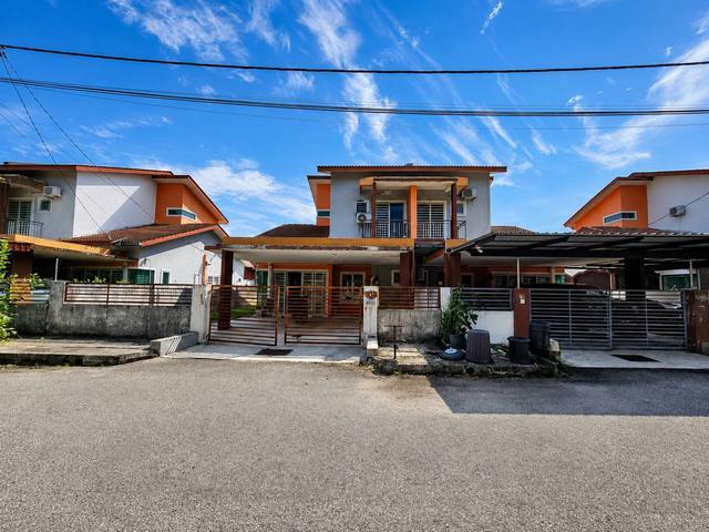 Residential House for sale in Teluk Intan, Hilir Perak