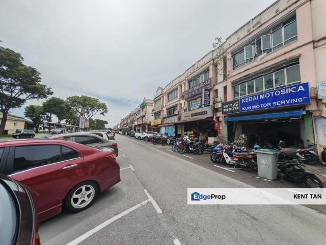 Shop for sale in Bukit Ledang, Johor